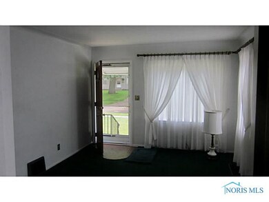 2841 Elsie Ave, Toledo, OH 43613 - photo 2