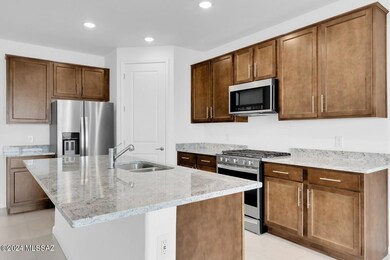 Tuc_Cantabria_Copper_QMI_195_Kitchen