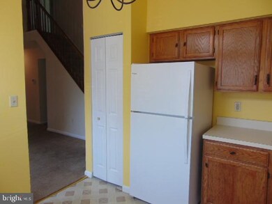 8712 Devon Hills Dr unit D, Fort Washington, MD 20744 - photo 7