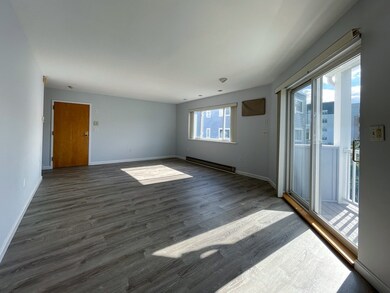 35 Webster St unit 301, Boston, MA 02128 - photo 3