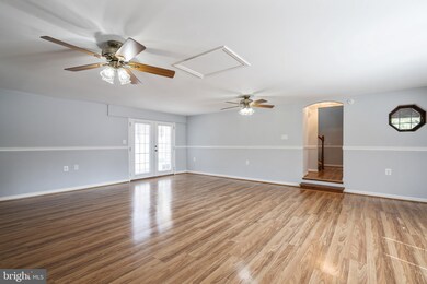 55 Bremer Dr, Glen Burnie, MD 21061 - photo 6