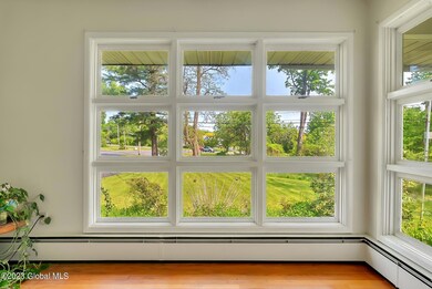 11 Stock Ln, Rensselaer, NY 12144 - photo 4