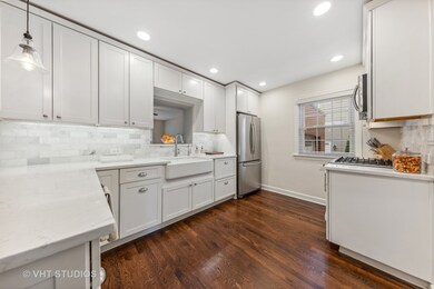 607 S Parkside Ave, Elmhurst, IL 60126 - photo 6