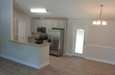 52 Crawford Ave, Crawfordville, FL 32327 - photo 6