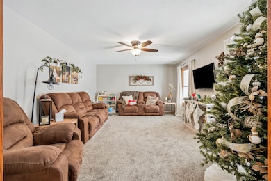 609 7th Ave SW, Cascade, IA 52033 - photo 6