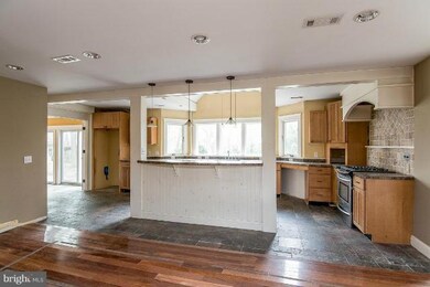 6744 Marvin Ave, Sykesville, MD 21784 - photo 7