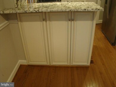 2824 Jefferson Dr, Alexandria, VA 22303 - photo 7