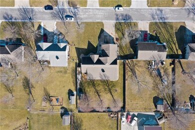 613 Loran Ln, Raymore, MO 64083 - photo 4