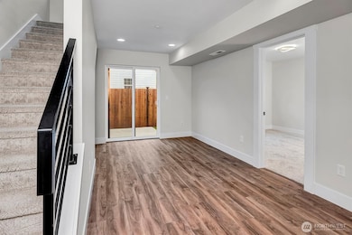 1515 243rd Place SW unit B, Bothell, WA 98021 - photo 2