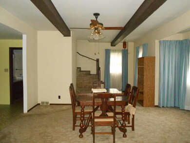 Formal Dining Rm--reverse view