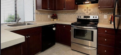 4757 N Woodrow Ave unit 141, Fresno, CA 93726 - photo 6