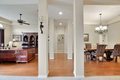 31943 Wildwood Park Ln, Conroe, TX 77385 - photo 6