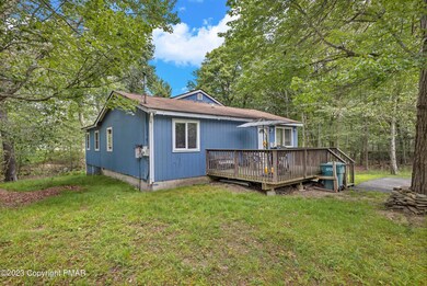 9851 Deerwood Dr, Tobyhanna, PA 18466 - photo 2