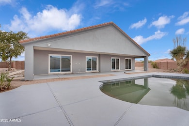 15482 S Sequoia Cir, Arizona City, AZ 85223 - photo 3