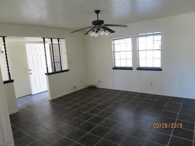 2418 Pittsburg A B Ave, El Paso, TX 79930 - photo 3