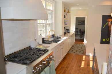 93 Power St, Providence, RI 02906 - photo 7