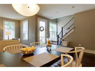 639 S Grant Ave unit 16, Columbus, OH 43206 - photo 2