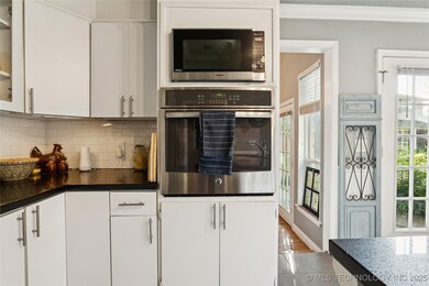 8413 Shadowood Ave, Broken Arrow, OK 74011 - photo 7