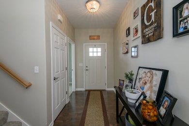 351 Stocks Dr, Delafield, WI 53018 - photo 2