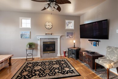 fireplace living room