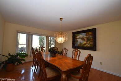 05_69ApacheDr_2_DiningRoom_HiRes