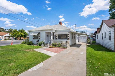746 6th St, Sparks, NV 89431 - photo 2