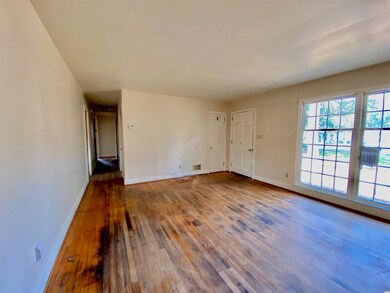 203 Sherwood Dr, Conway, SC 29526 - photo 5