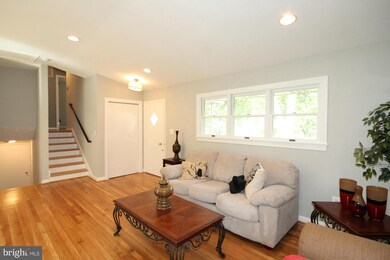 10935 Byrd Dr, Fairfax, VA 22030 - photo 4