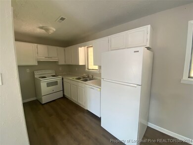 300 Rodie Ave, Fayetteville, NC 28304 - photo 4