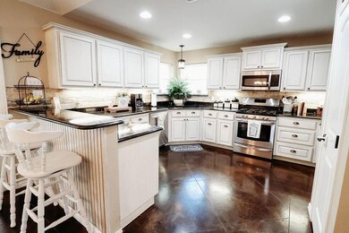 2236 N Village Dr, Bonham, TX 75418 - photo 7