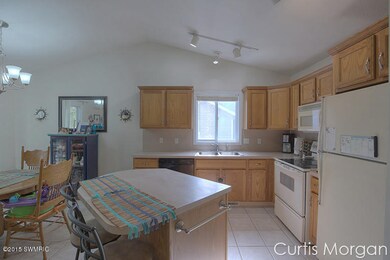 1435 Wakely St NE, Grand Rapids, MI 49505 - photo 4