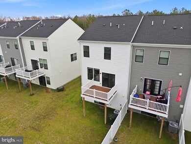 369 Soft Rush Ln, La Plata, MD 20646 - photo 3