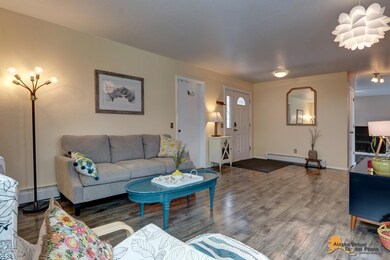 1811 State St, Anchorage, AK 99504 - photo 6