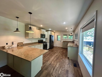 9791 F Ave, Wapello, IA 52653 - photo 3