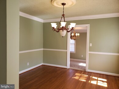 110 W Scanlon St, Culpeper, VA 22701 - photo 7