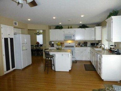 Spacious kitchen with pantry and center island wit
