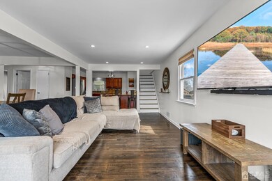 52 S Elm St, Fords, NJ 08863 - photo 4