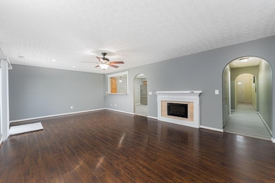 9-web-or-mls-Maria Jaurbe - 5924 Morriss