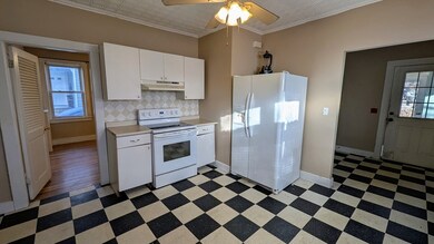 21 Fremont St, Lowell, MA 01850 - photo 4