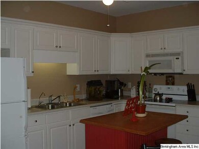 Nice space in kitchen