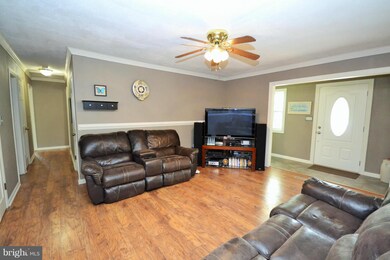 914 Churchill Dr, Fredericksburg, VA 22407 - photo 6