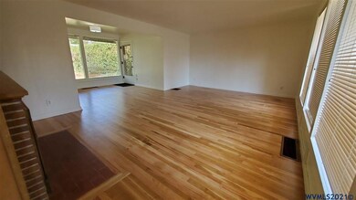 1145 9th Ave SW, Albany, OR 97321 - photo 2