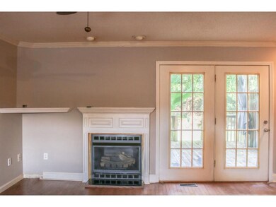 Living area 2