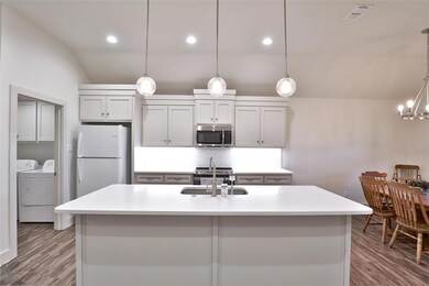 4518 Ebbets Dr, Abilene, TX 79606 - photo 6