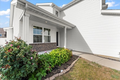 3901 Slate Dr, Champaign, IL 61822 - photo 4