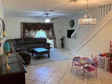 7679 Tamarac Island Cir, Tamarac, FL 33321 - photo 6