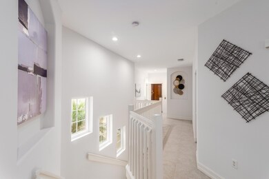 1272 Rialto Way Unit 201-print-004-022-H
