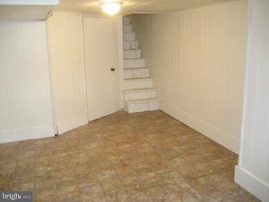 2909 Winchester St, Baltimore, MD 21216 - photo 7
