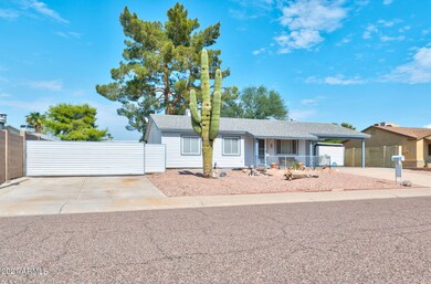 3-web-or-mls-14439 N 32nd Pl-3