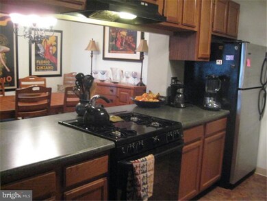 405 Waters Edge Dr unit 405, Newark, DE 19702 - photo 4